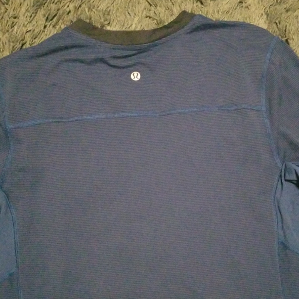 Lululemon shirt